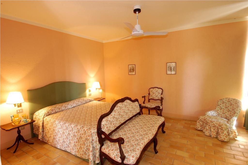 Agriturismo Il Torrione Pinerolo Cameră foto